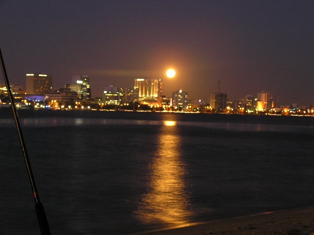 Moonrise over Perth